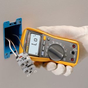 Multímetro de electricista Fluke 117 with C35 Soft Carrying Case